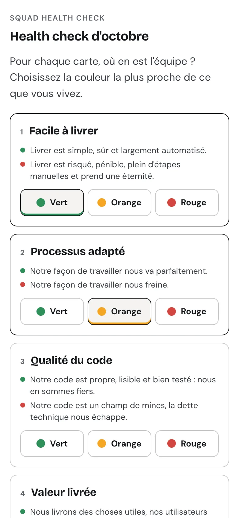 Écran de vote sur téléphone pour le « Health check d'octobre » : la consigne « Pour chaque carte, où en est l'équipe ? », puis les cartes une à une, chacune avec un exemple vert, un exemple rouge et trois boutons Vert, Orange et Rouge. « Facile à livrer » est en vert, « Processus adapté » en orange, « Qualité du code » pas encore votée.